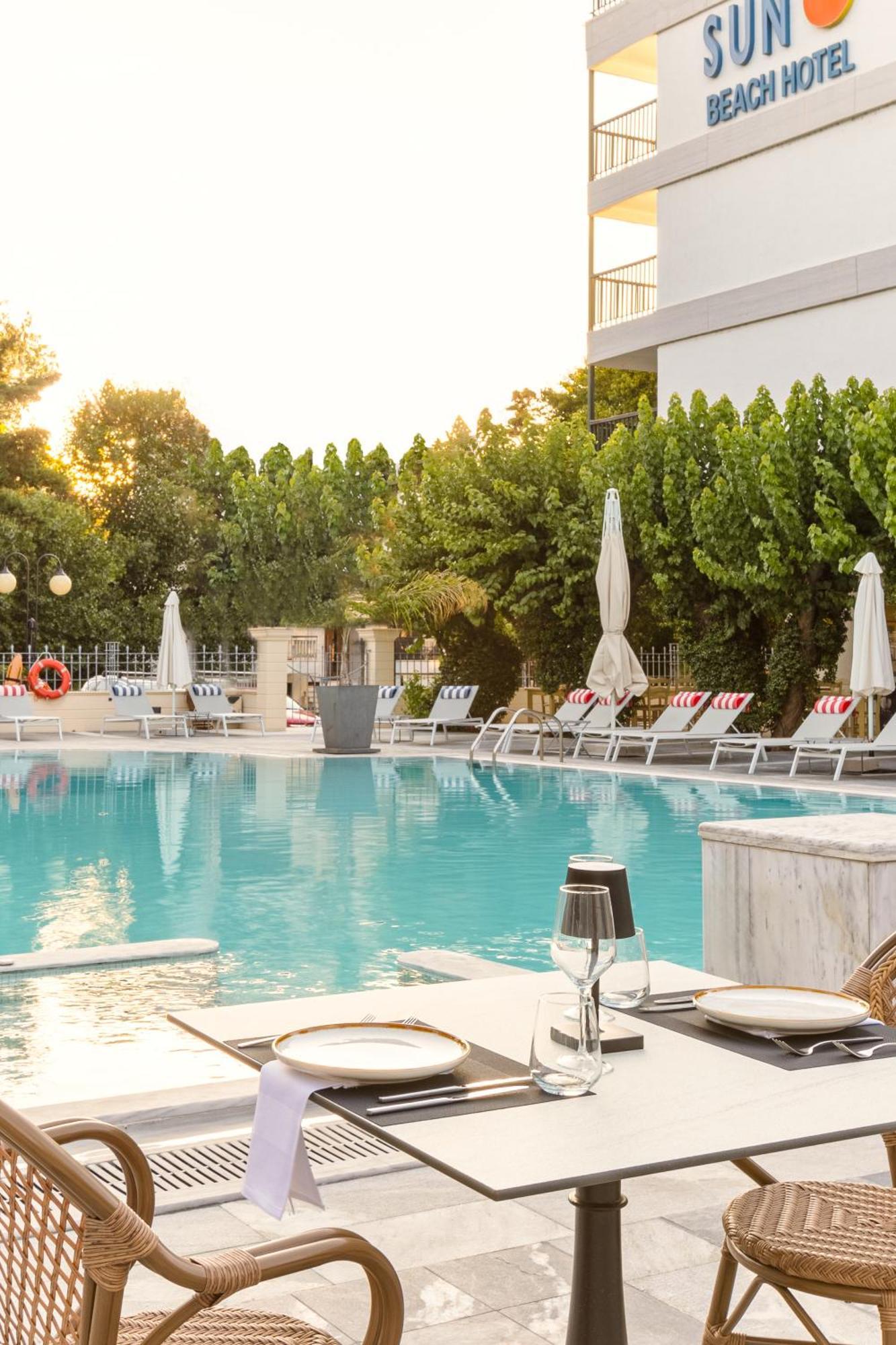 Sun Beach Hotel Agia Triada  Exterior photo