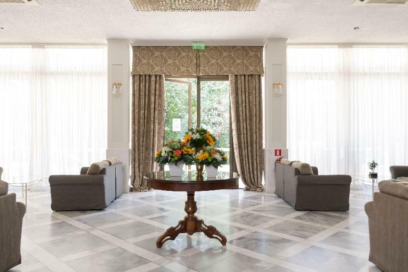 Sun Beach Hotel Agia Triada  Exterior photo